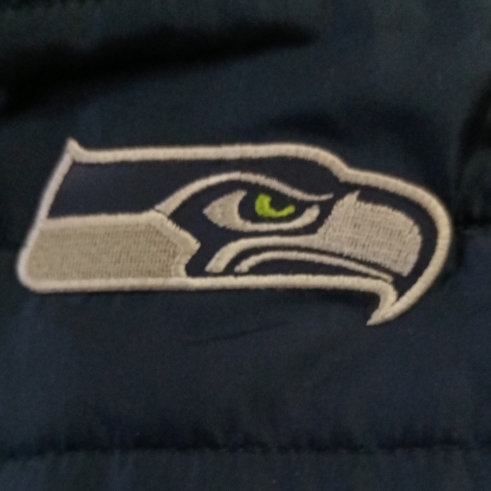 NFL Seattle Seahawks Navy Vest with Lime Green Interior - Picture 4 of 4